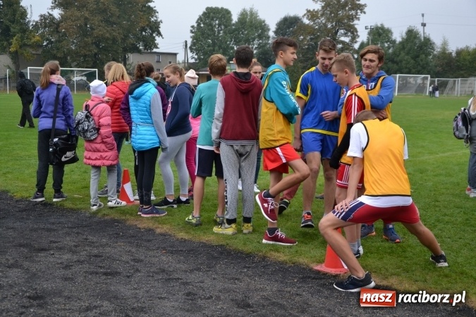 Zdjęcie w galerii na portalu naszraciborz.pl: Gminne zawody w biegach przełajowych w Tworkowie wiadomości z regionu