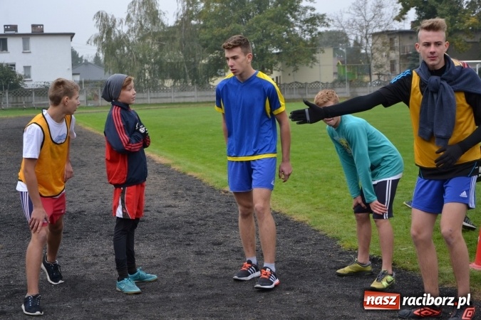 Zdjęcie w galerii na portalu naszraciborz.pl: Gminne zawody w biegach przełajowych w Tworkowie wiadomości z regionu