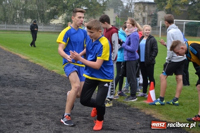 Zdjęcie w galerii na portalu naszraciborz.pl: Gminne zawody w biegach przełajowych w Tworkowie wiadomości z regionu
