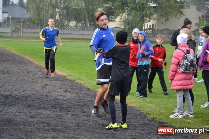 Zdjęcie w galerii na portalu naszraciborz.pl: Gminne zawody w biegach przełajowych w Tworkowie wiadomości z regionu