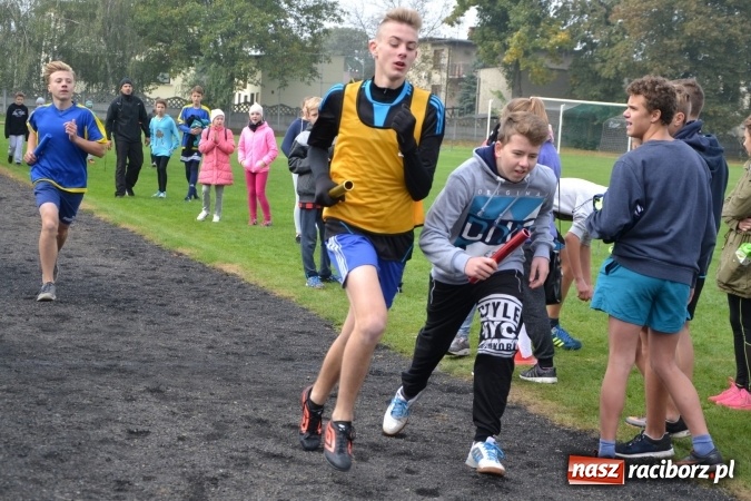 Zdjęcie w galerii na portalu naszraciborz.pl: Gminne zawody w biegach przełajowych w Tworkowie wiadomości z regionu