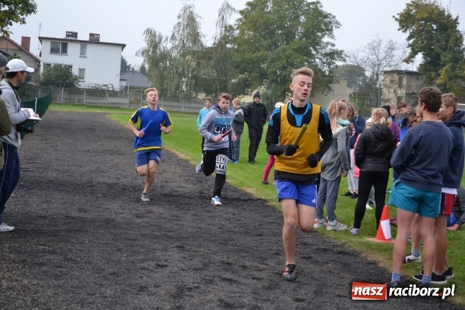Zdjęcie w galerii na portalu naszraciborz.pl: Gminne zawody w biegach przełajowych w Tworkowie wiadomości z regionu