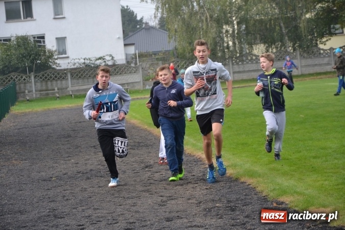 Zdjęcie w galerii na portalu naszraciborz.pl: Gminne zawody w biegach przełajowych w Tworkowie wiadomości z regionu