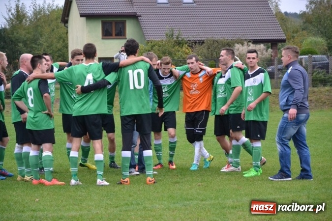 Zdjęcie w galerii na portalu naszraciborz.pl: Gorąco w starciu Jankowic z Górkami Śląskimi wiadomości z regionu