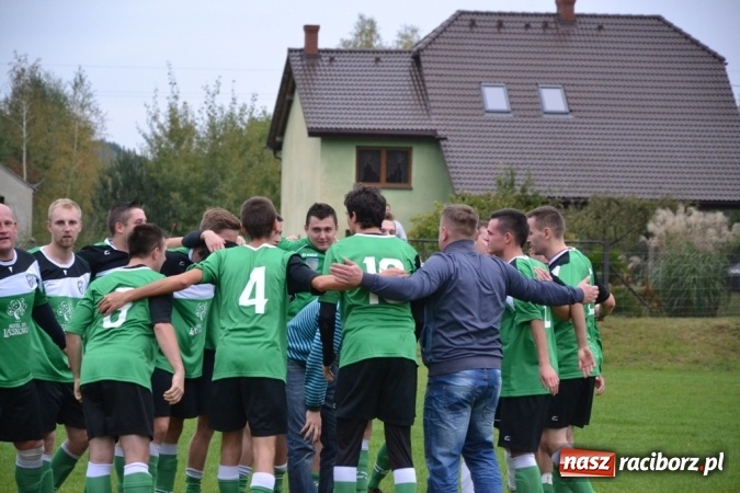 Zdjęcie w galerii na portalu naszraciborz.pl: Gorąco w starciu Jankowic z Górkami Śląskimi wiadomości z regionu