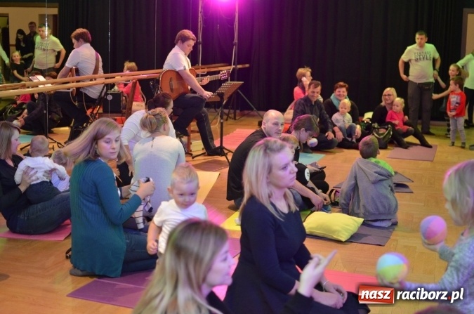 Zdjęcie w galerii na portalu naszraciborz.pl: Maluchy w krainie dźwięku - czyli muzyka, ruch i zabawa wiadomości z regionu