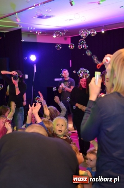 Zdjęcie w galerii na portalu naszraciborz.pl: Maluchy w krainie dźwięku - czyli muzyka, ruch i zabawa wiadomości z regionu