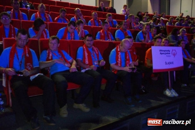 Zdjęcie w galerii na portalu naszraciborz.pl: Huragan Racibórz ze srebrnym medalem podczas XVII Ogólnopolskiego Turnieju Piłki Nożnej Olimpiad Specjalnych wiadomości z regionu