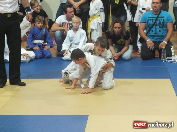 Zdjęcie w galerii na portalu naszraciborz.pl: Sukcesy najmłodszych Łamatorów wiadomości z regionu