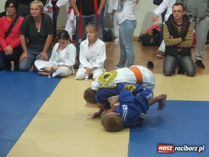 Zdjęcie w galerii na portalu naszraciborz.pl: Sukcesy najmłodszych Łamatorów wiadomości z regionu