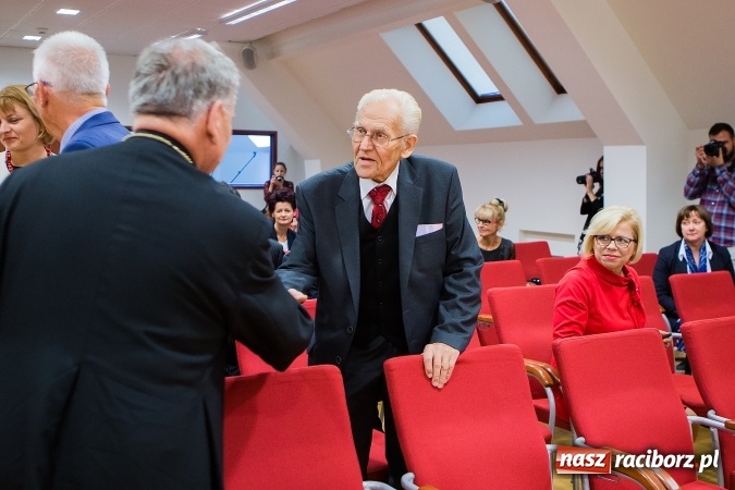 Zdjęcie w galerii na portalu naszraciborz.pl: Państwowa Wyższa Szkoła Zawodowa zainaugurowała nowy rok akademicki wiadomości z regionu