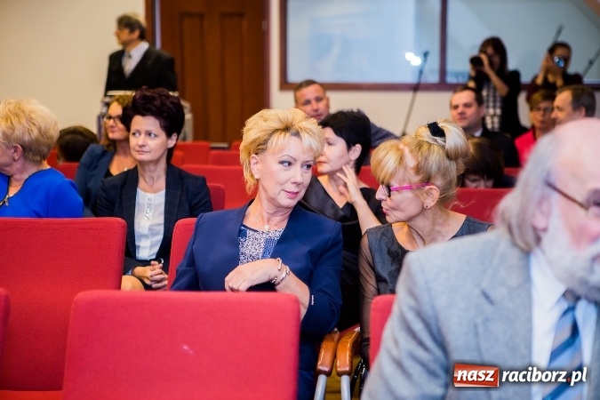 Zdjęcie w galerii na portalu naszraciborz.pl: Państwowa Wyższa Szkoła Zawodowa zainaugurowała nowy rok akademicki wiadomości z regionu