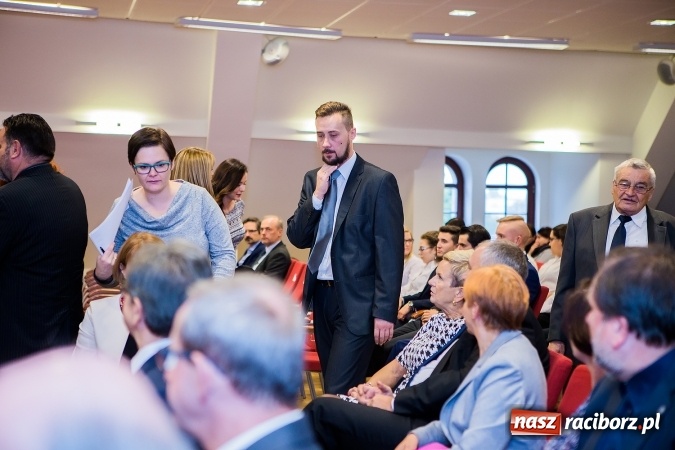 Zdjęcie w galerii na portalu naszraciborz.pl: Państwowa Wyższa Szkoła Zawodowa zainaugurowała nowy rok akademicki wiadomości z regionu