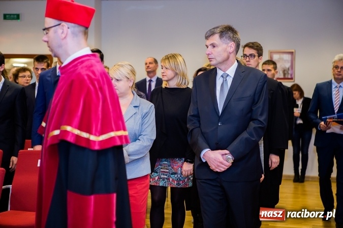 Zdjęcie w galerii na portalu naszraciborz.pl: Państwowa Wyższa Szkoła Zawodowa zainaugurowała nowy rok akademicki wiadomości z regionu