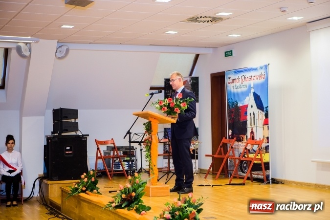 Zdjęcie w galerii na portalu naszraciborz.pl: Państwowa Wyższa Szkoła Zawodowa zainaugurowała nowy rok akademicki wiadomości z regionu