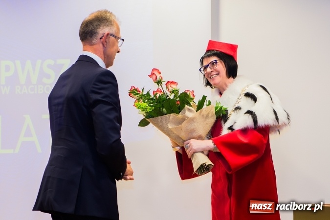 Zdjęcie w galerii na portalu naszraciborz.pl: Państwowa Wyższa Szkoła Zawodowa zainaugurowała nowy rok akademicki wiadomości z regionu
