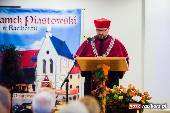 Zdjęcie w galerii na portalu naszraciborz.pl: Państwowa Wyższa Szkoła Zawodowa zainaugurowała nowy rok akademicki wiadomości z regionu