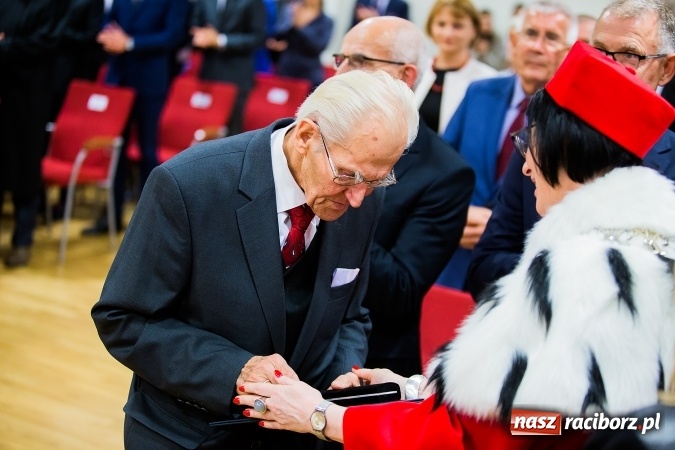Zdjęcie w galerii na portalu naszraciborz.pl: Państwowa Wyższa Szkoła Zawodowa zainaugurowała nowy rok akademicki wiadomości z regionu