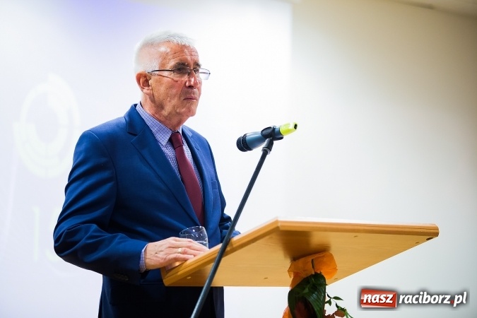 Zdjęcie w galerii na portalu naszraciborz.pl: Państwowa Wyższa Szkoła Zawodowa zainaugurowała nowy rok akademicki wiadomości z regionu