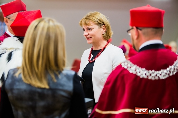 Zdjęcie w galerii na portalu naszraciborz.pl: Państwowa Wyższa Szkoła Zawodowa zainaugurowała nowy rok akademicki wiadomości z regionu