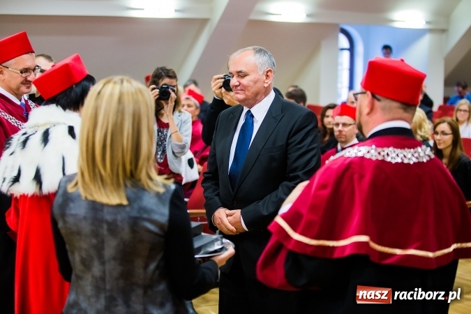Zdjęcie w galerii na portalu naszraciborz.pl: Państwowa Wyższa Szkoła Zawodowa zainaugurowała nowy rok akademicki wiadomości z regionu