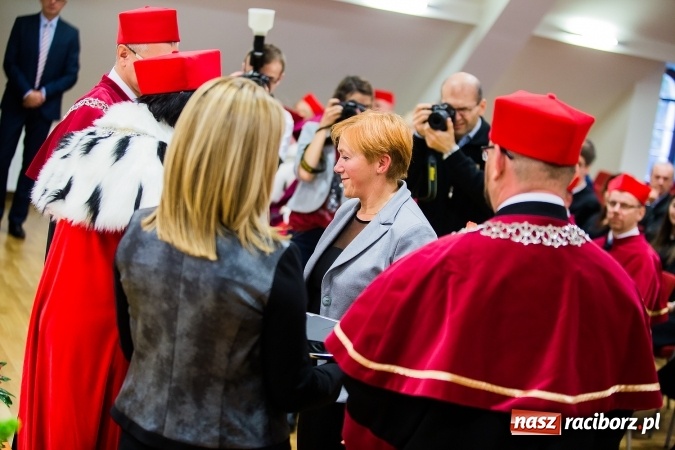 Zdjęcie w galerii na portalu naszraciborz.pl: Państwowa Wyższa Szkoła Zawodowa zainaugurowała nowy rok akademicki wiadomości z regionu