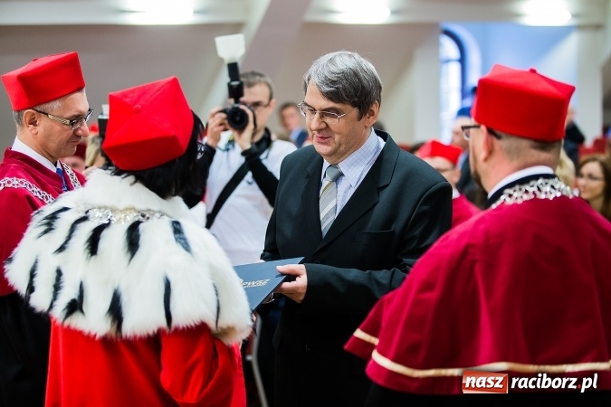 Zdjęcie w galerii na portalu naszraciborz.pl: Państwowa Wyższa Szkoła Zawodowa zainaugurowała nowy rok akademicki wiadomości z regionu