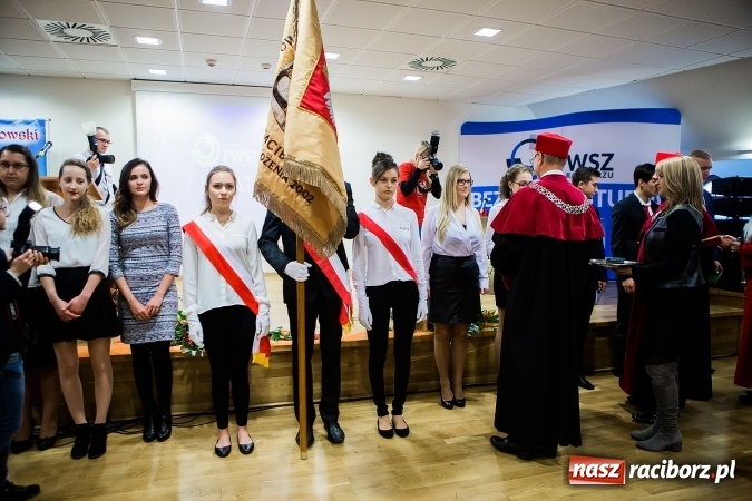 Zdjęcie w galerii na portalu naszraciborz.pl: Państwowa Wyższa Szkoła Zawodowa zainaugurowała nowy rok akademicki wiadomości z regionu