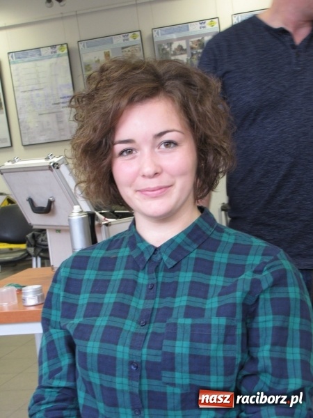 Zdjęcie w galerii na portalu naszraciborz.pl: Krakowska akcja charytatywna z udziałem mieszkanki Krowiarek wiadomości z regionu