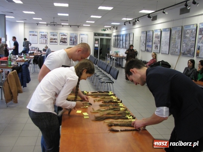 Zdjęcie w galerii na portalu naszraciborz.pl: Krakowska akcja charytatywna z udziałem mieszkanki Krowiarek wiadomości z regionu