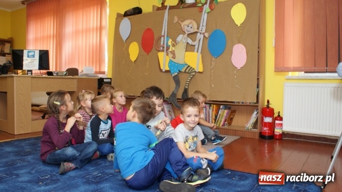 Zdjęcie w galerii na portalu naszraciborz.pl: Ruszyła Akademia Czytelnicza w Markowicach  wiadomości z regionu