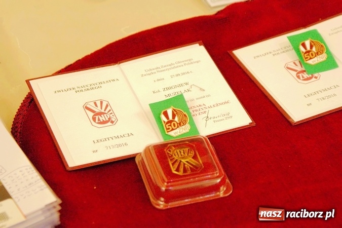 Zdjęcie w galerii na portalu naszraciborz.pl: Emeryci i renciści ZNP obchodzili dziś Dzień Edukacji Narodowej wiadomości z regionu