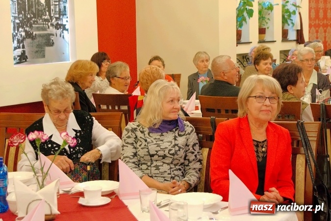 Zdjęcie w galerii na portalu naszraciborz.pl: Emeryci i renciści ZNP obchodzili dziś Dzień Edukacji Narodowej wiadomości z regionu