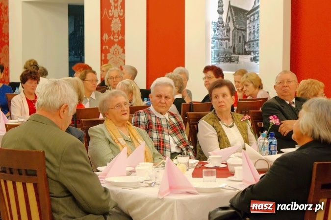 Zdjęcie w galerii na portalu naszraciborz.pl: Emeryci i renciści ZNP obchodzili dziś Dzień Edukacji Narodowej wiadomości z regionu