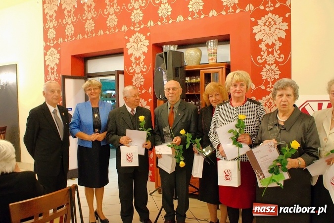 Zdjęcie w galerii na portalu naszraciborz.pl: Emeryci i renciści ZNP obchodzili dziś Dzień Edukacji Narodowej wiadomości z regionu