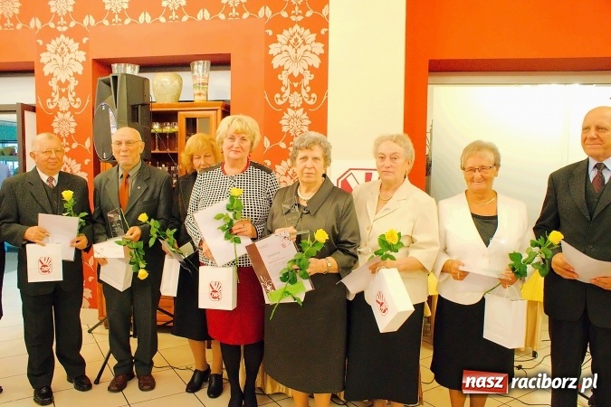 Zdjęcie w galerii na portalu naszraciborz.pl: Emeryci i renciści ZNP obchodzili dziś Dzień Edukacji Narodowej wiadomości z regionu