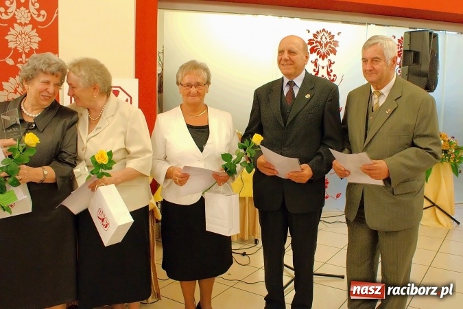 Zdjęcie w galerii na portalu naszraciborz.pl: Emeryci i renciści ZNP obchodzili dziś Dzień Edukacji Narodowej wiadomości z regionu