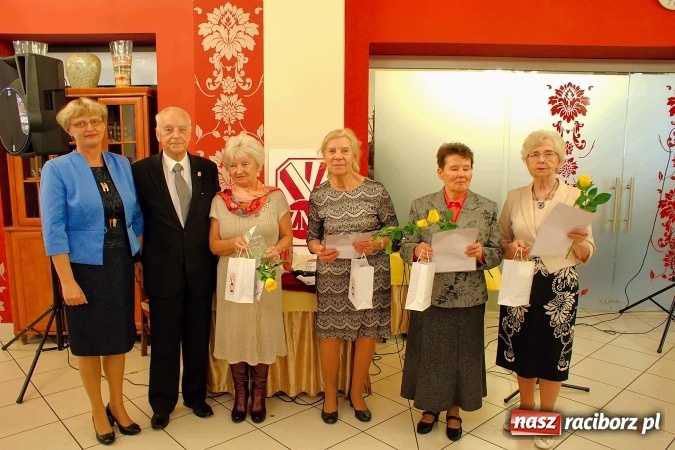 Zdjęcie w galerii na portalu naszraciborz.pl: Emeryci i renciści ZNP obchodzili dziś Dzień Edukacji Narodowej wiadomości z regionu