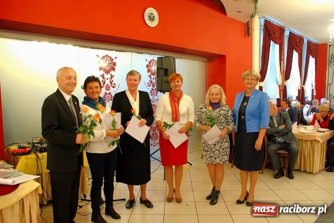 Zdjęcie w galerii na portalu naszraciborz.pl: Emeryci i renciści ZNP obchodzili dziś Dzień Edukacji Narodowej wiadomości z regionu