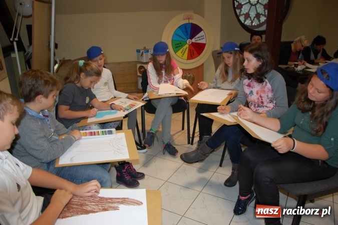 Zdjęcie w galerii na portalu naszraciborz.pl: Ekologiczni badacze ze Szkoły Podstawowej nr 4  wiadomości z regionu