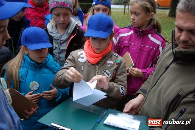 Zdjęcie w galerii na portalu naszraciborz.pl: Ekologiczni badacze ze Szkoły Podstawowej nr 4  wiadomości z regionu