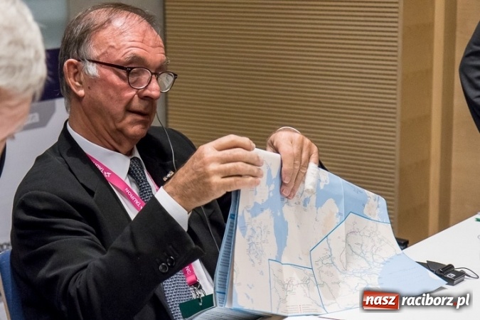 Zdjęcie w galerii na portalu naszraciborz.pl: Nie ma Śląska bez Odry - panel na temat przyszłości transportu wodnego na zakończenie VI Kongresu Małej i Średniej Przedsiębiorczości wiadomości z regionu