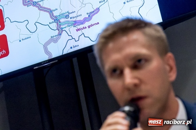 Zdjęcie w galerii na portalu naszraciborz.pl: Nie ma Śląska bez Odry - panel na temat przyszłości transportu wodnego na zakończenie VI Kongresu Małej i Średniej Przedsiębiorczości wiadomości z regionu