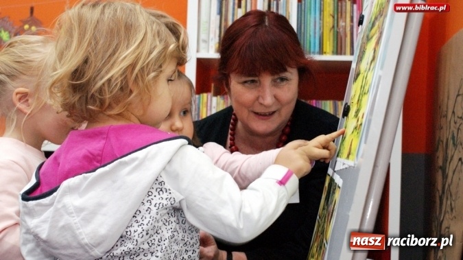 Zdjęcie w galerii na portalu naszraciborz.pl: Jesień w Klubie Malucha w bibliotece na Ostrogu wiadomości z regionu