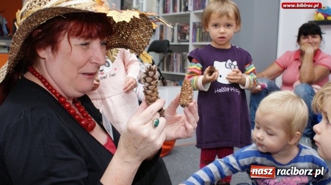Zdjęcie w galerii na portalu naszraciborz.pl: Jesień w Klubie Malucha w bibliotece na Ostrogu wiadomości z regionu