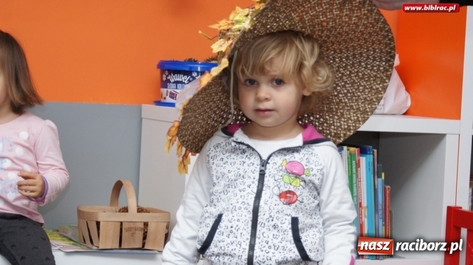 Zdjęcie w galerii na portalu naszraciborz.pl: Jesień w Klubie Malucha w bibliotece na Ostrogu wiadomości z regionu