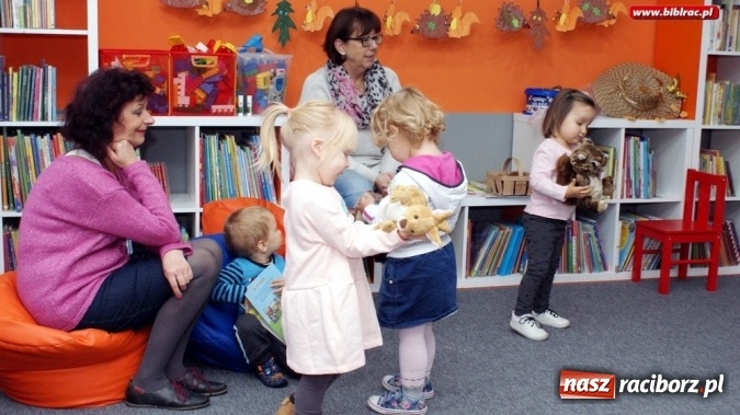 Zdjęcie w galerii na portalu naszraciborz.pl: Jesień w Klubie Malucha w bibliotece na Ostrogu wiadomości z regionu