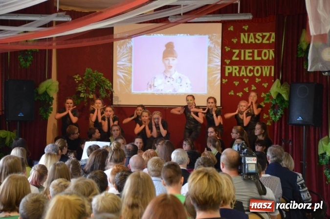 Zdjęcie w galerii na portalu naszraciborz.pl: Otwarcie zielonych pracowni w Bytomiu wiadomości z regionu