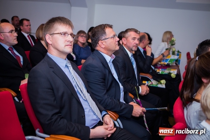 Zdjęcie w galerii na portalu naszraciborz.pl: Powiatowe obchody Dnia Edukacji Narodowej na Zamku Piastowskim wiadomości z regionu