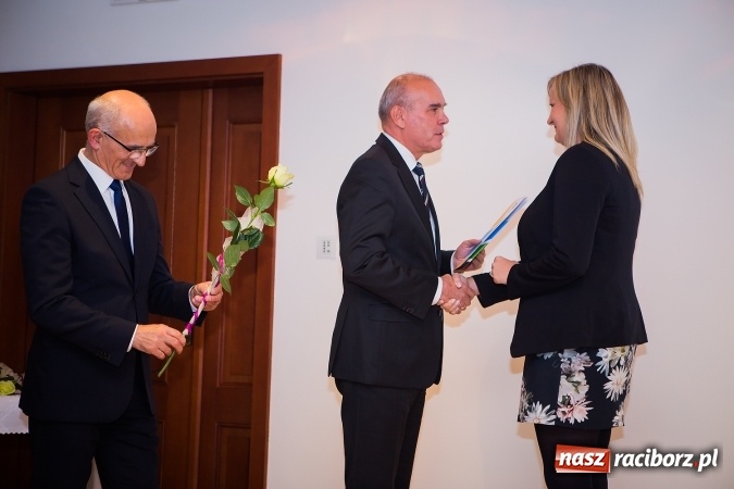 Zdjęcie w galerii na portalu naszraciborz.pl: Powiatowe obchody Dnia Edukacji Narodowej na Zamku Piastowskim wiadomości z regionu